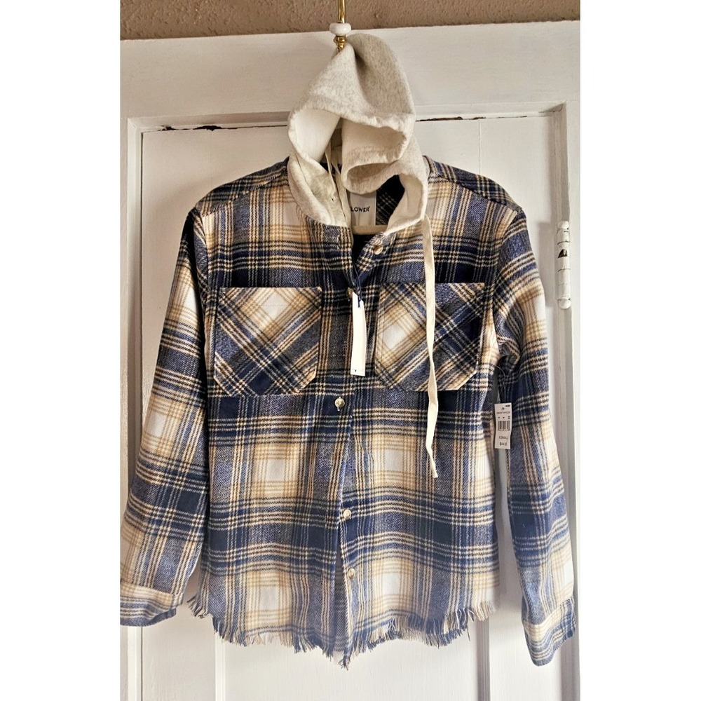 NWT WALLFLOWER flannel shacket hooded frayed hem plaid woman Sz XS